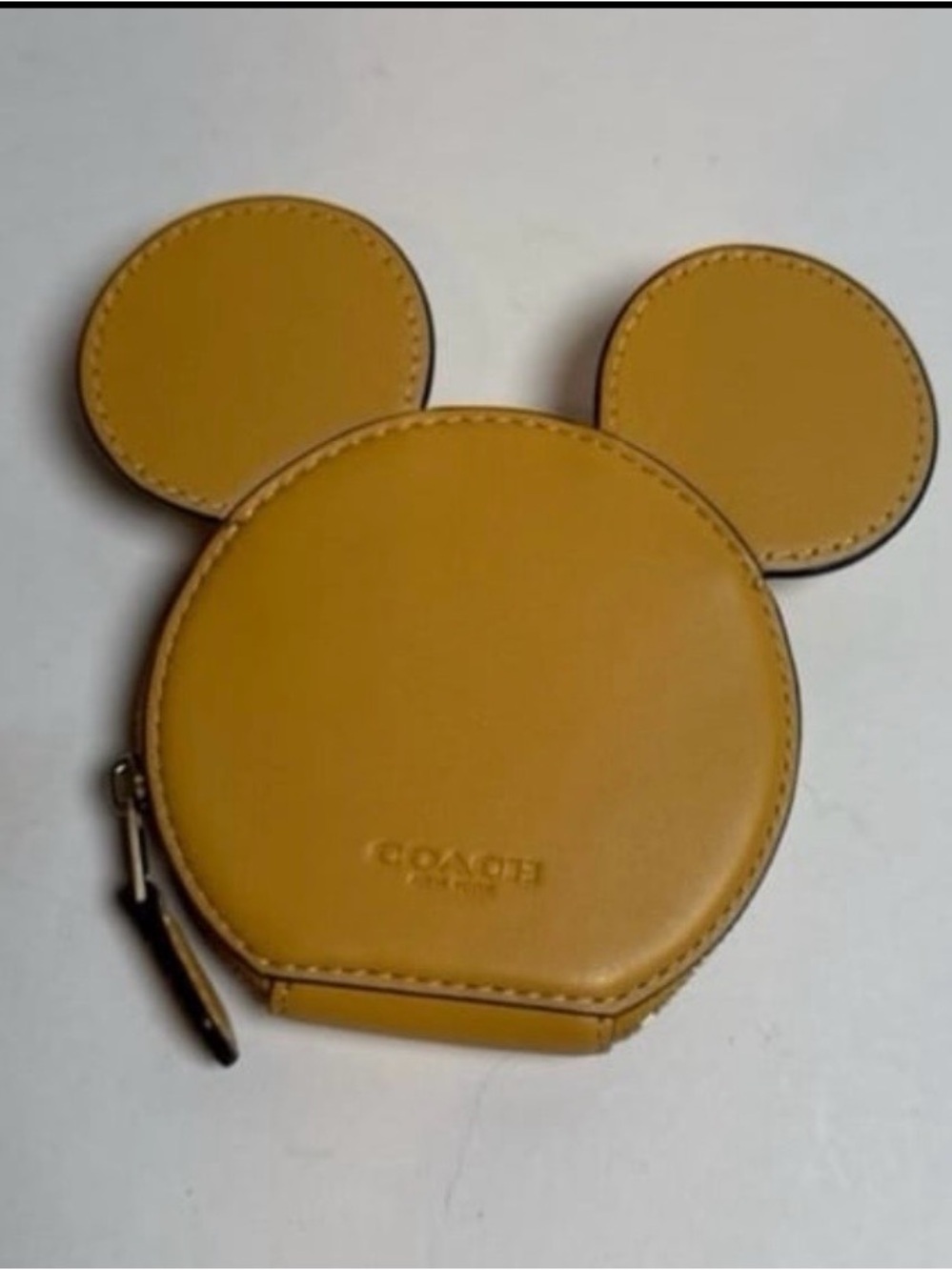 Coach‎ Disney Mickey Mouse coin purse